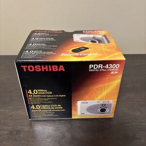 Toshiba PDR-4300 Digital Camera in Original Box TESTED WORKING